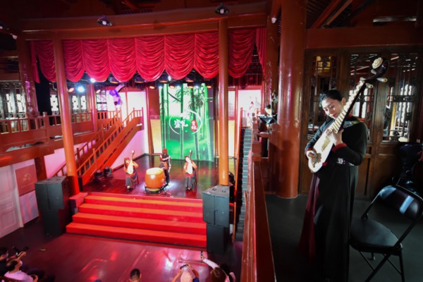 火车站附近品茗好去处盘点(火车站附近喝茶的地方)